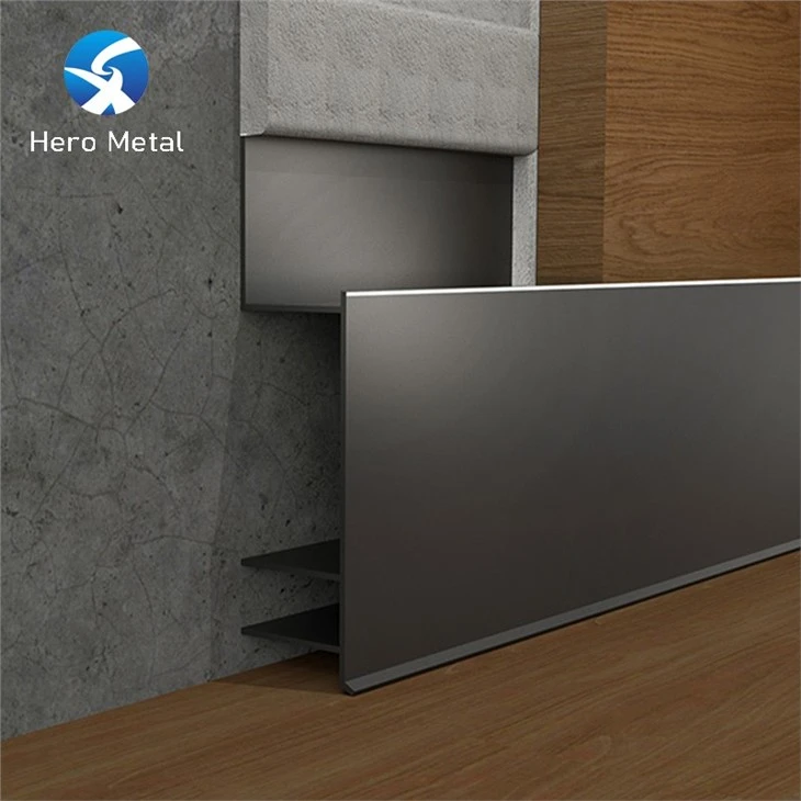 white primed baseboard