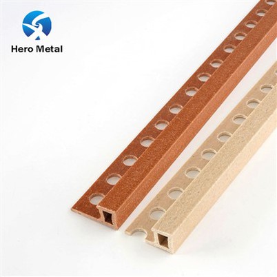 Trim Addurno Sgwâr Rustin